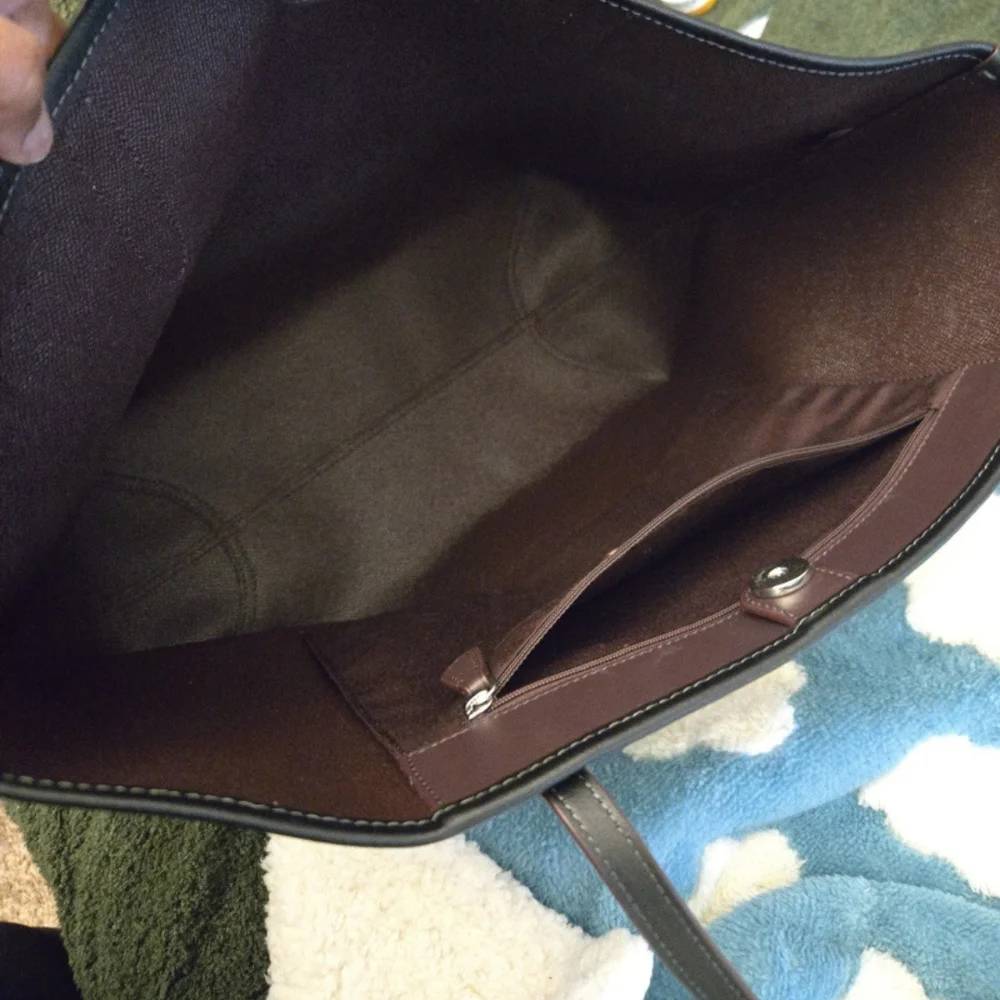 Coach mint & serf city tote - Picture 5 of 5